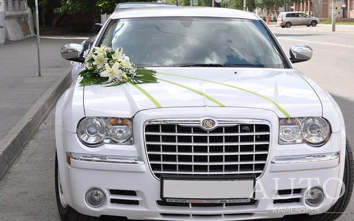 Аренда Chrysler 300C на свадьбу Каменское